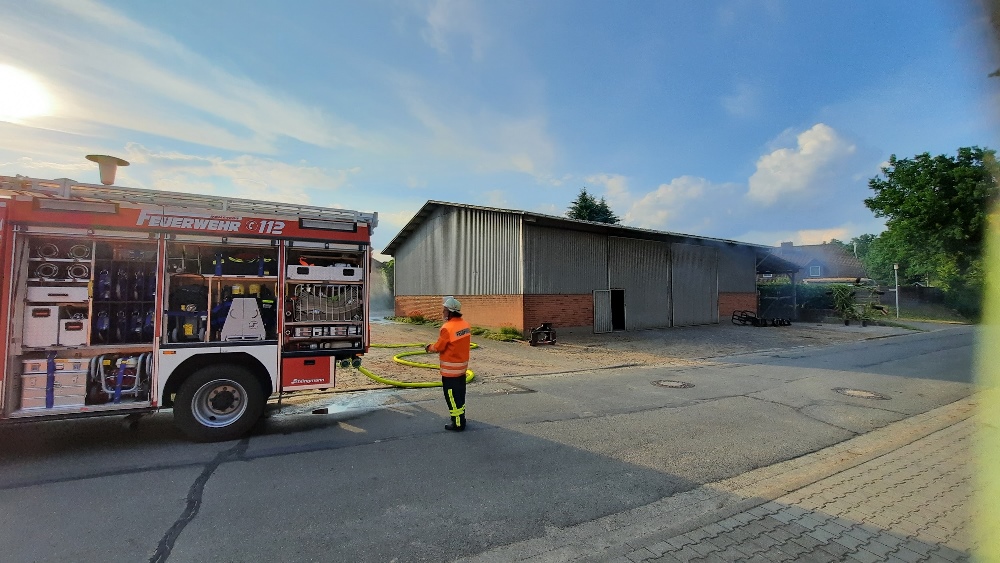 Ausbildungszüge werden für den Einsatz beim VU vorbereitet  Feuerwehr  Römstedt – traditionell. engagiert. freiwillig. brandheiß.